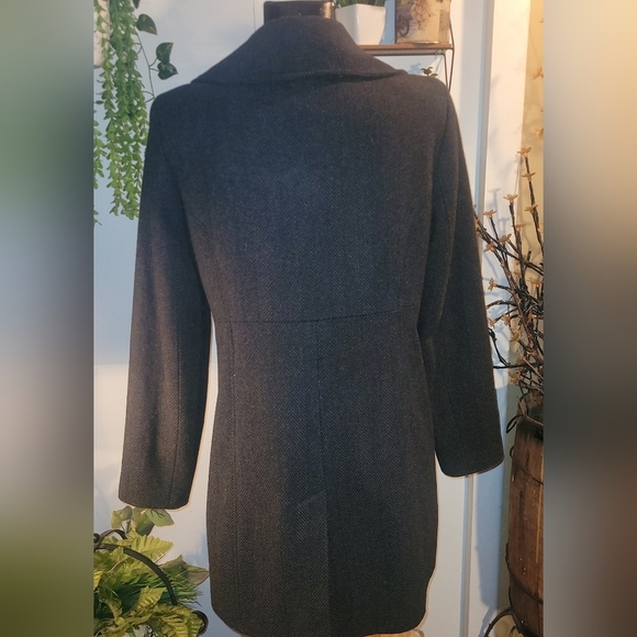 Reitmans Grey Herringbone Wool Blend Mid Length Pea Coat - Picture 6 of 7